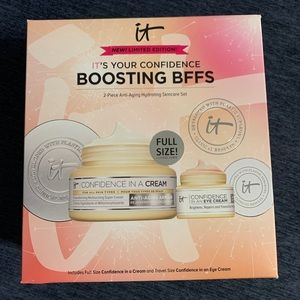 It Cosmetics confidence in a cream set